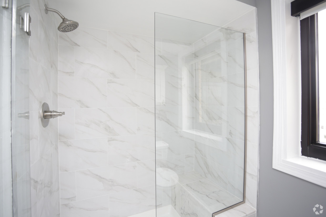 plaza-house-kansas-city-mo-1br-1ba—west-facing867-sf (5)